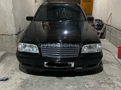 Mercedes-Benz C 180 1994 года, в Ташкент за 5 500 y.e. id5188209