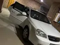 Белый Chevrolet Lacetti, 3 позиция 2010 года, КПП Автомат, в Алмалык за 7 000 y.e. id6443952
