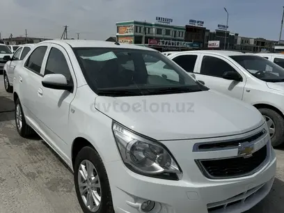 Белый Chevrolet Cobalt, 4 позиция 2024 года, КПП Автомат, в Ургенч за ~13 695 y.e. id4946329