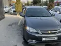 Mokriy asfalt Chevrolet Gentra, 3 pozitsiya 2019 yil, КПП Avtomat, shahar Andijon uchun 13 500 у.е. id5027049