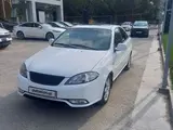 Белый Chevrolet Gentra, 3 позиция 2015 года, КПП Автомат, в Ташкент за 8 500 y.e. id5040744, Фото №1