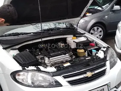 Белый Chevrolet Gentra, 3 позиция 2015 года, КПП Автомат, в Ташкент за 9 200 y.e. id5084747