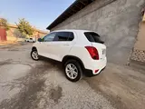 Белый Chevrolet Tracker, 1 позиция 2019 года, КПП Механика, в Наманган за 10 800 y.e. id6715766, Фото №1