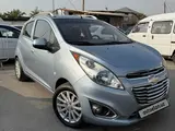 Сине-голубой Chevrolet Spark, 1 позиция 2015 года, КПП Механика, в Наманган за 6 200 y.e. id6703988, Фото №1