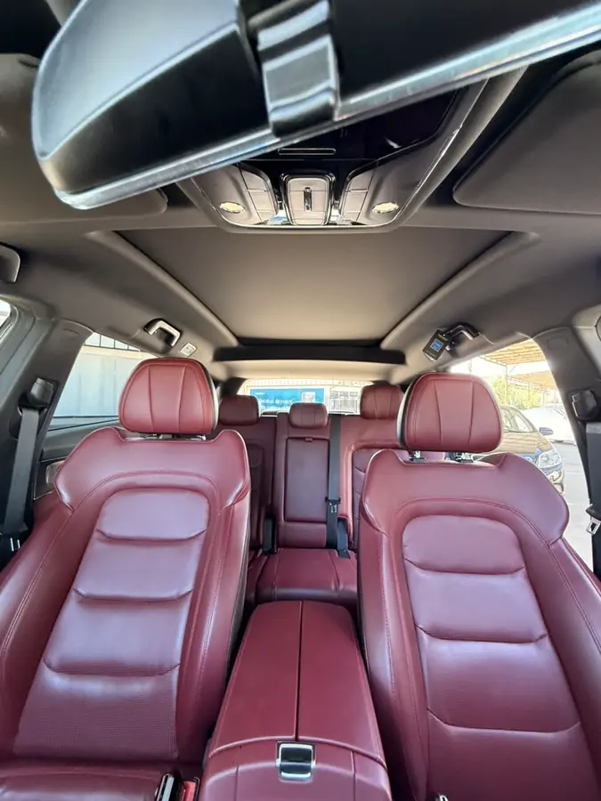 Jetour X70 Plus — 10