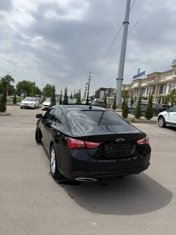 Chevrolet Malibu 2 2023