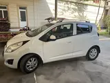 Белый Chevrolet Spark, 4 позиция 2020 года, КПП Механика, в Фергана за 9 400 y.e. id6442980, Фото №1