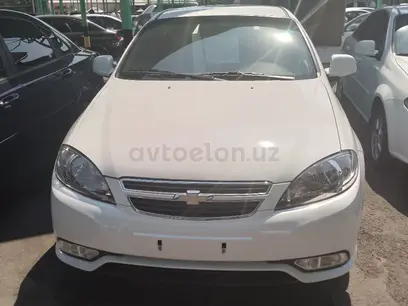 Белый Chevrolet Gentra, 1 позиция 2023 года, КПП Механика, в Ташкент за 12 400 y.e. id5195124