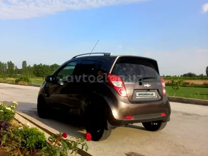 Коричневый Chevrolet Spark, 4 позиция 2017 года, КПП Автомат, в Ташкент за 7 900 y.e. id5213869
