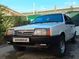 Белый ВАЗ (Lada) Самара (хэтчбек 2109) 1989 года, КПП Механика, в Самарканд за ~1 168 y.e. id6756430, Фото №1