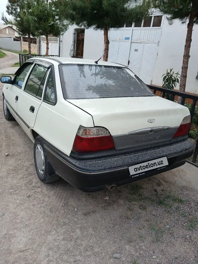 Daewoo Nexia — 3