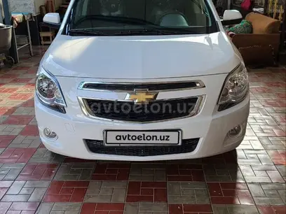 Белый Chevrolet Cobalt, 4 позиция 2023 года, КПП Автомат, в Андижан за 12 600 y.e. id4985002