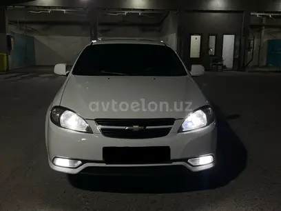 Белый Chevrolet Gentra, 3 позиция 2020 года, КПП Автомат, в Ташкент за 13 000 y.e. id5193372