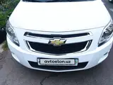 Белый Chevrolet Cobalt, 4 позиция 2022 года, КПП Автомат, в Ташкент за 11 200 y.e. id5204842, Фото №1