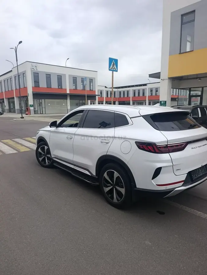 BYD Song Plus DM-i — 2