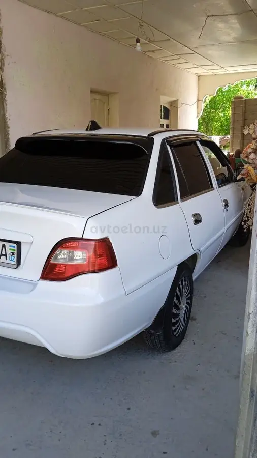 Daewoo Nexia II — 4