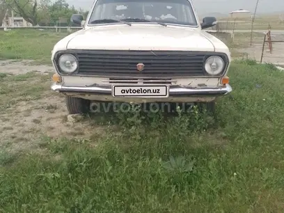 Серебристый ГАЗ 2410 (Волга) 1988 года, КПП Механика, в Джизак за ~1 192 y.e. id5217374