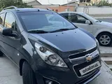 Мокрый асфальт Chevrolet Spark, 4 позиция 2022 года, КПП Механика, в Бухара за 9 200 y.e. id6438977, Фото №1