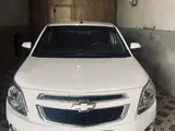 Белый Chevrolet Cobalt, 4 позиция 2018 года, КПП Автомат, в Ташкент за 10 800 y.e. id5034224, Фото №1