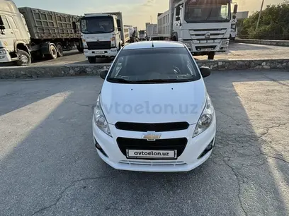 Белый Chevrolet Spark, 2 позиция 2019 года, КПП Механика, в Навои за 7 500 y.e. id5161316