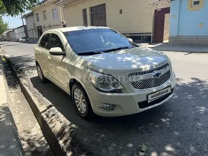 Qaymoq rang Chevrolet Cobalt, 4 pozitsiya 2014 yil, КПП Avtomat, shahar Samarqand uchun 8 500 у.е. id5174027