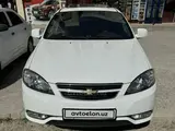 Белый Chevrolet Lacetti, 3 позиция 2022 года, КПП Автомат, в Гулистан за 13 800 y.e. id5265653, Фото №1