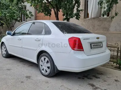 Белый Chevrolet Lacetti, 3 позиция 2009 года, КПП Автомат, в Ташкент за 7 000 y.e. id5218315