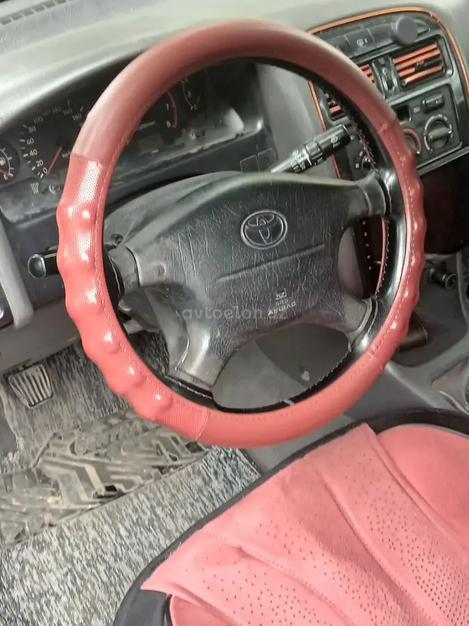 Toyota Avensis — 3