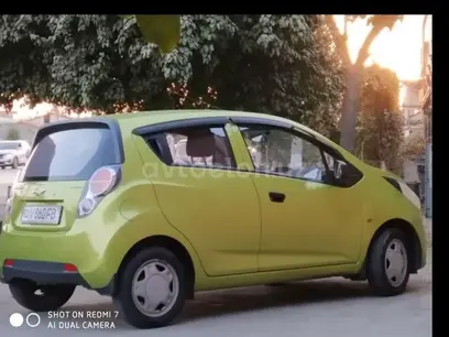 Жёлто-зеленый Chevrolet Spark, 1 позиция 2011 года, КПП Механика, в Ташкент за 6 200 y.e. id5210113