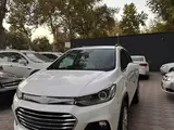 Белый Chevrolet Tracker, 3 позиция 2019 года, КПП Автомат, в Самарканд за 17 500 y.e. id5025126, Фото №1