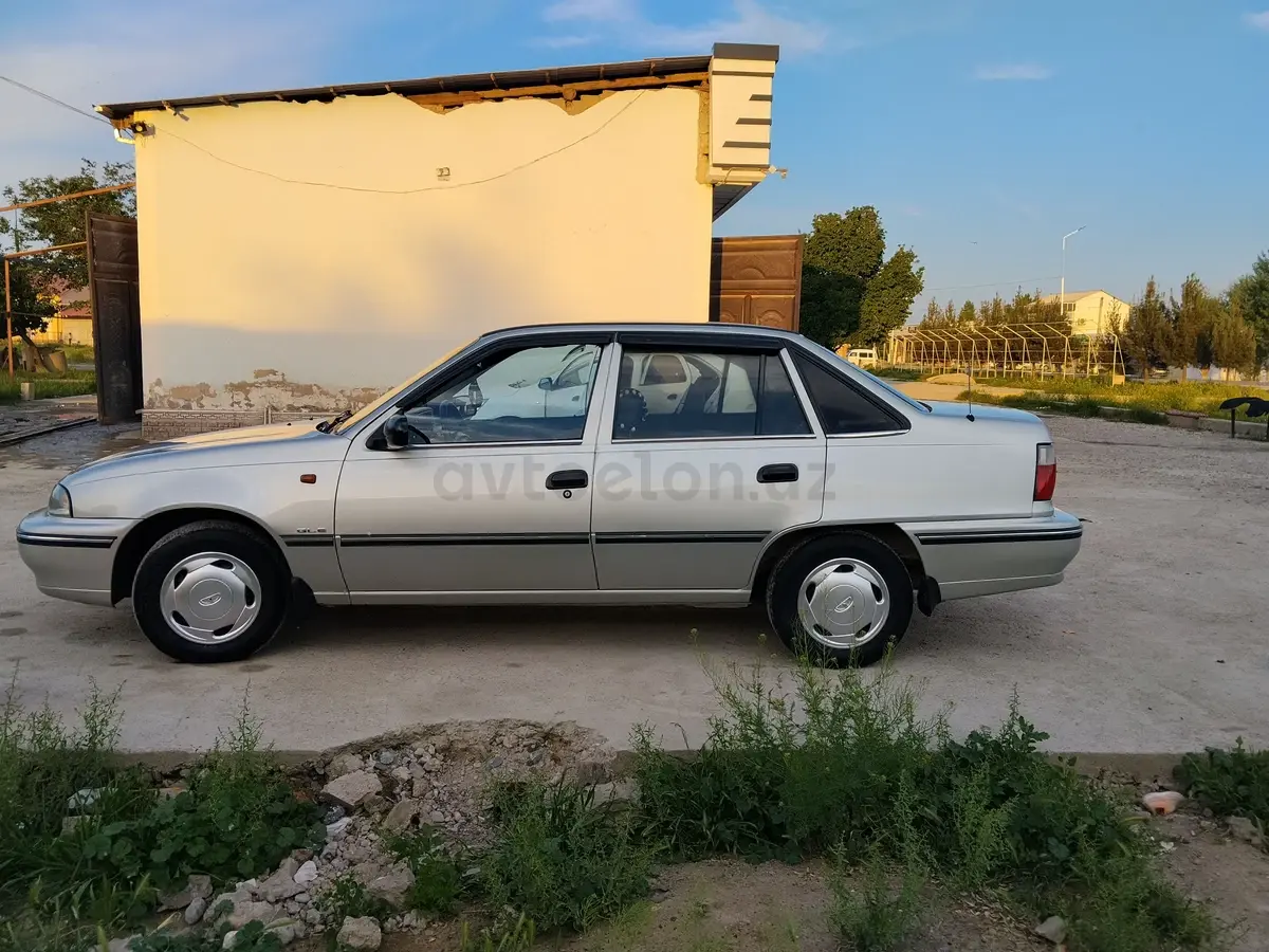 Daewoo Nexia — 5