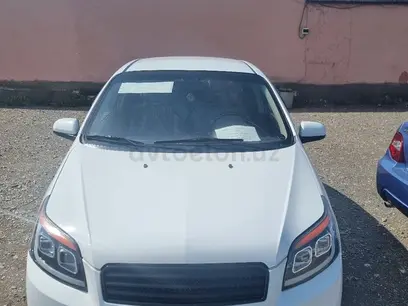 Белый Chevrolet Nexia 3, 4 позиция 2019 года, КПП Автомат, в Навои за 10 800 y.e. id4977059