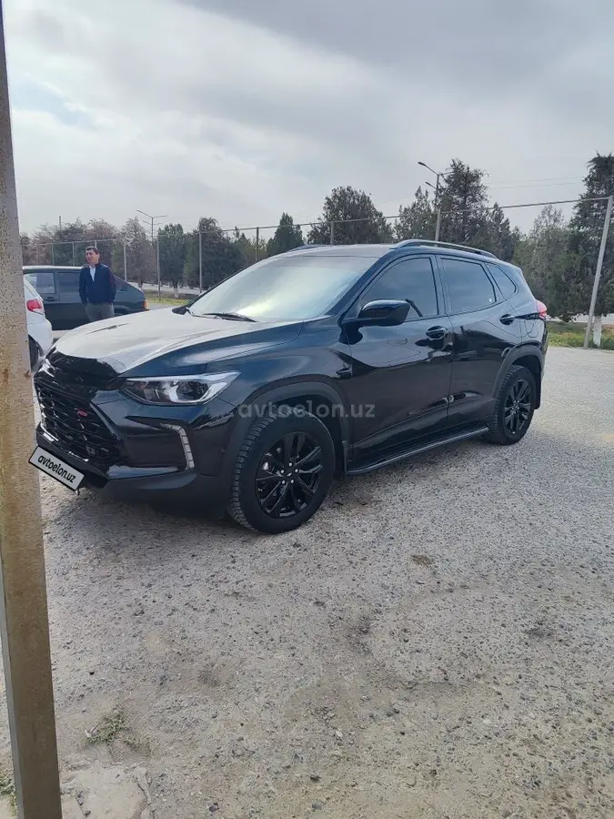 Chevrolet Tracker 2023 — 2