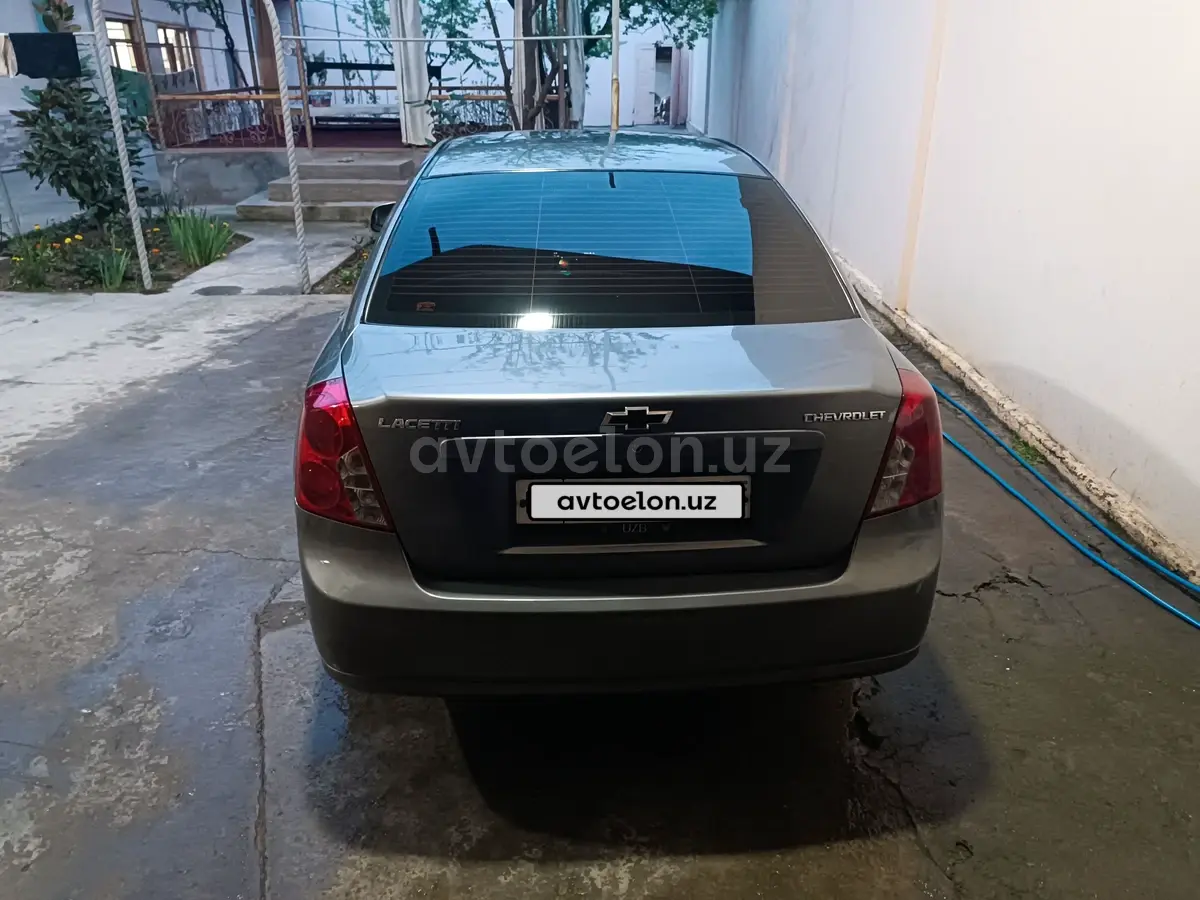 Chevrolet Gentra 2015 — 2