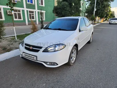 Oq Chevrolet Gentra, 3 pozitsiya 2019 yil, КПП Avtomat, shahar Andijon uchun 11 200 у.е. id5126417