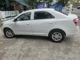 Белый Chevrolet Cobalt, 4 позиция 2024 года, КПП Автомат, в Ташкент за 13 500 y.e. id5017906, Фото №1