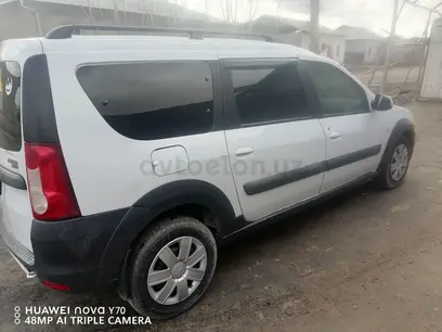 ВАЗ (Lada) Largus 2018 года, в Ургенч за ~7 740 y.e. id6177826