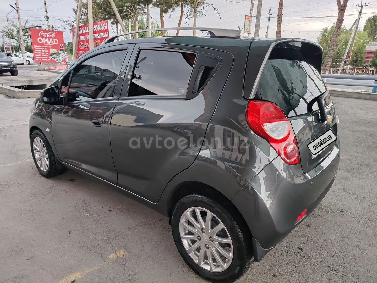 Chevrolet Spark 2022 — 5