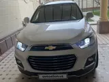 Белый Chevrolet Captiva, 4 позиция 2018 года, КПП Автомат, в Ташкент за 22 500 y.e. id5223234, Фото №1