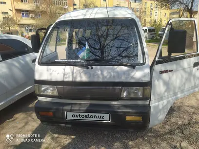 Белый Chevrolet Damas 2004 года, КПП Механика, в Ташкент за 3 300 y.e. id4918471