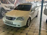 Белый Chevrolet Lacetti, 3 позиция 2013 года, КПП Автомат, в Шахрисабз за 8 500 y.e. id6411804, Фото №1
