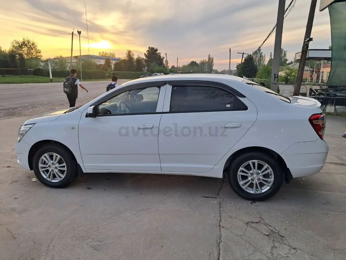 Chevrolet Cobalt 2024