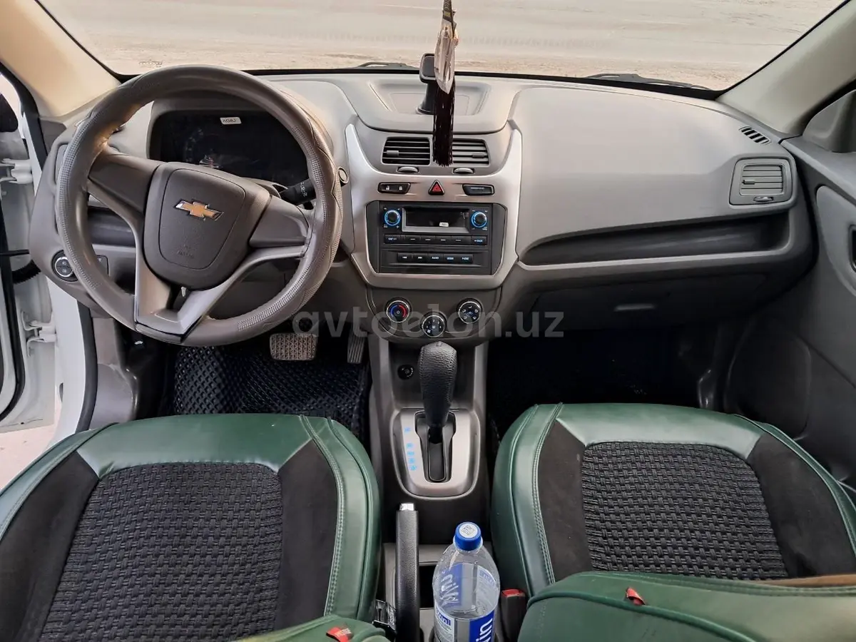 Chevrolet Cobalt 2024 — 2