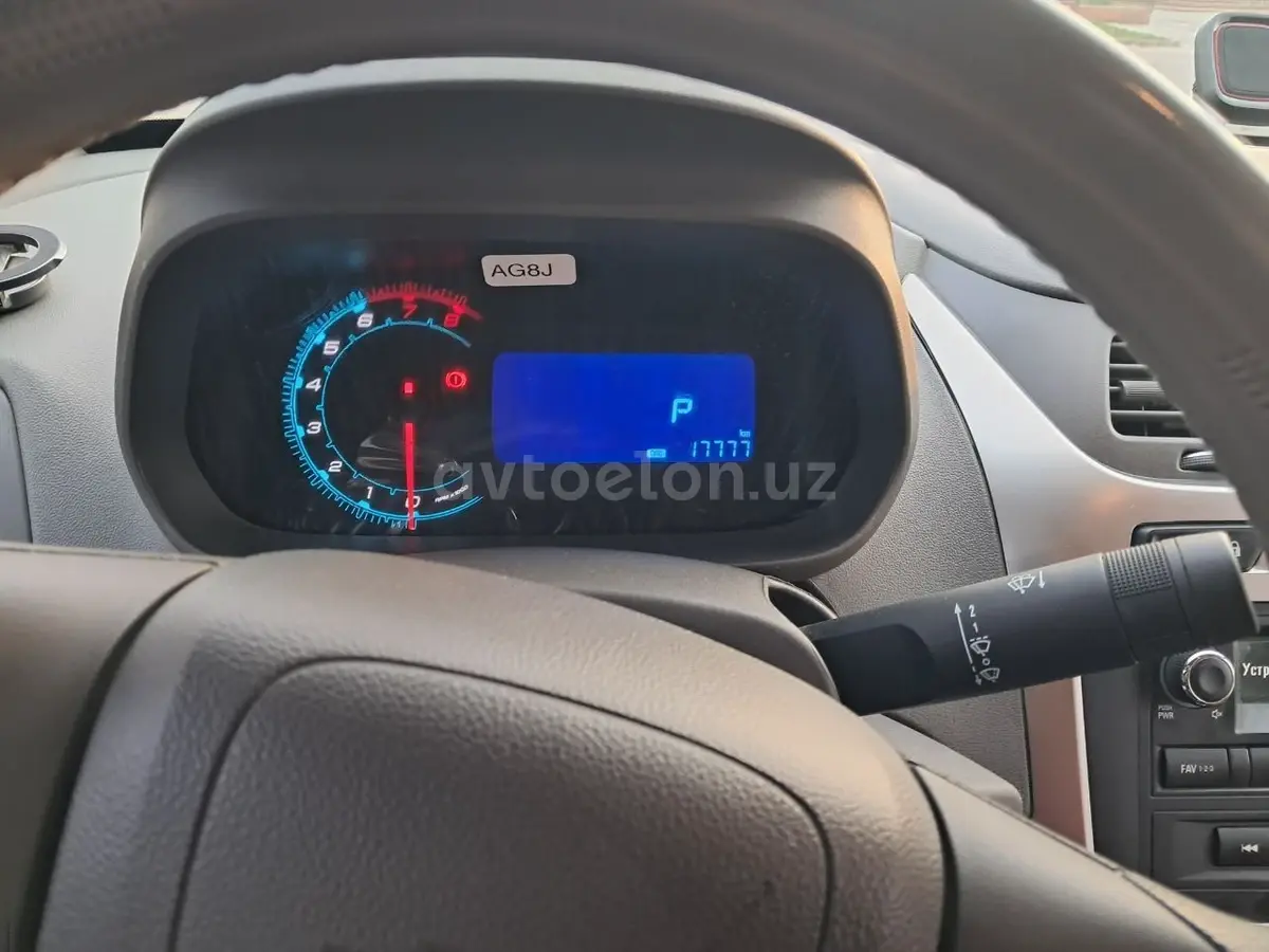 Chevrolet Cobalt 2024 — 6