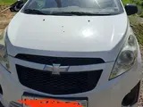 Белый Chevrolet Spark, 1 евро позиция 2014 года, КПП Автомат, в Ташкент за 5 500 y.e. id5037251, Фото №1
