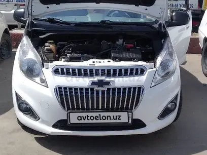 Oq Chevrolet Spark, 2 pozitsiya 2019 yil, КПП Mexanika, shahar Toshkent uchun 8 000 у.е. id4929176