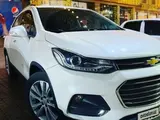 Белый Chevrolet Tracker, 3 позиция 2019 года, КПП Автомат, в Карши за 14 600 y.e. id5192742