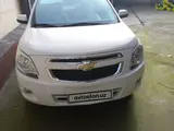 Белый Chevrolet Cobalt, 4 позиция 2024 года, КПП Автомат, в Ташкент за 12 800 y.e. id5197471, Фото №1