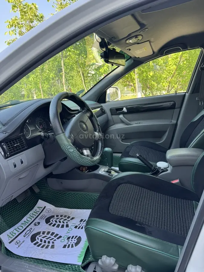 Chevrolet Gentra 2023 — 6