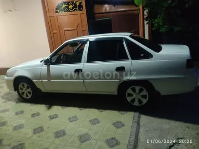 Белый Chevrolet Nexia 2, 4 позиция SOHC 2015 года, КПП Механика, в Ташкент за 6 500 y.e. id5139675